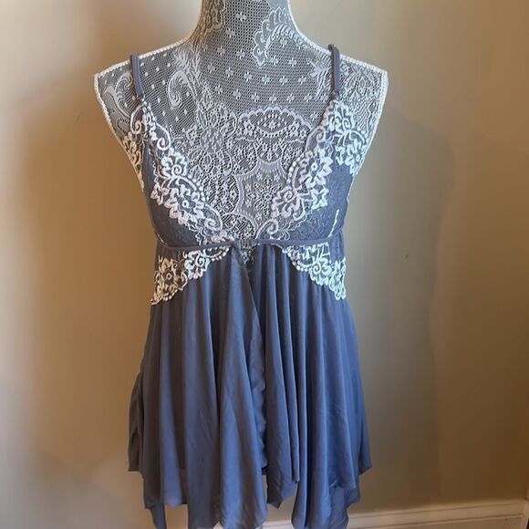 Adorejoy Gray Front Closure Babydoll Lace Chemise V Neck Mesh Sz Medium NWT - Picture 4 of 7
